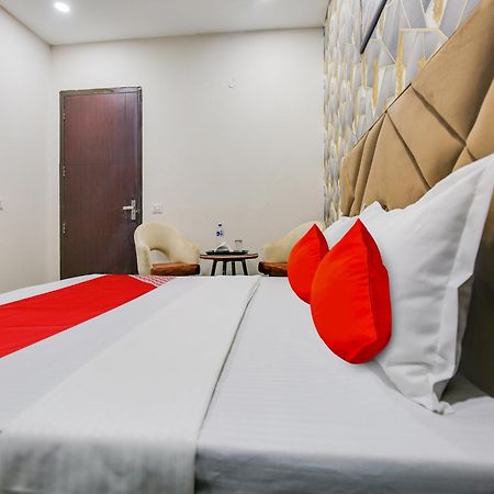 Hotel O Silver Sky Лудхиана Экстерьер фото