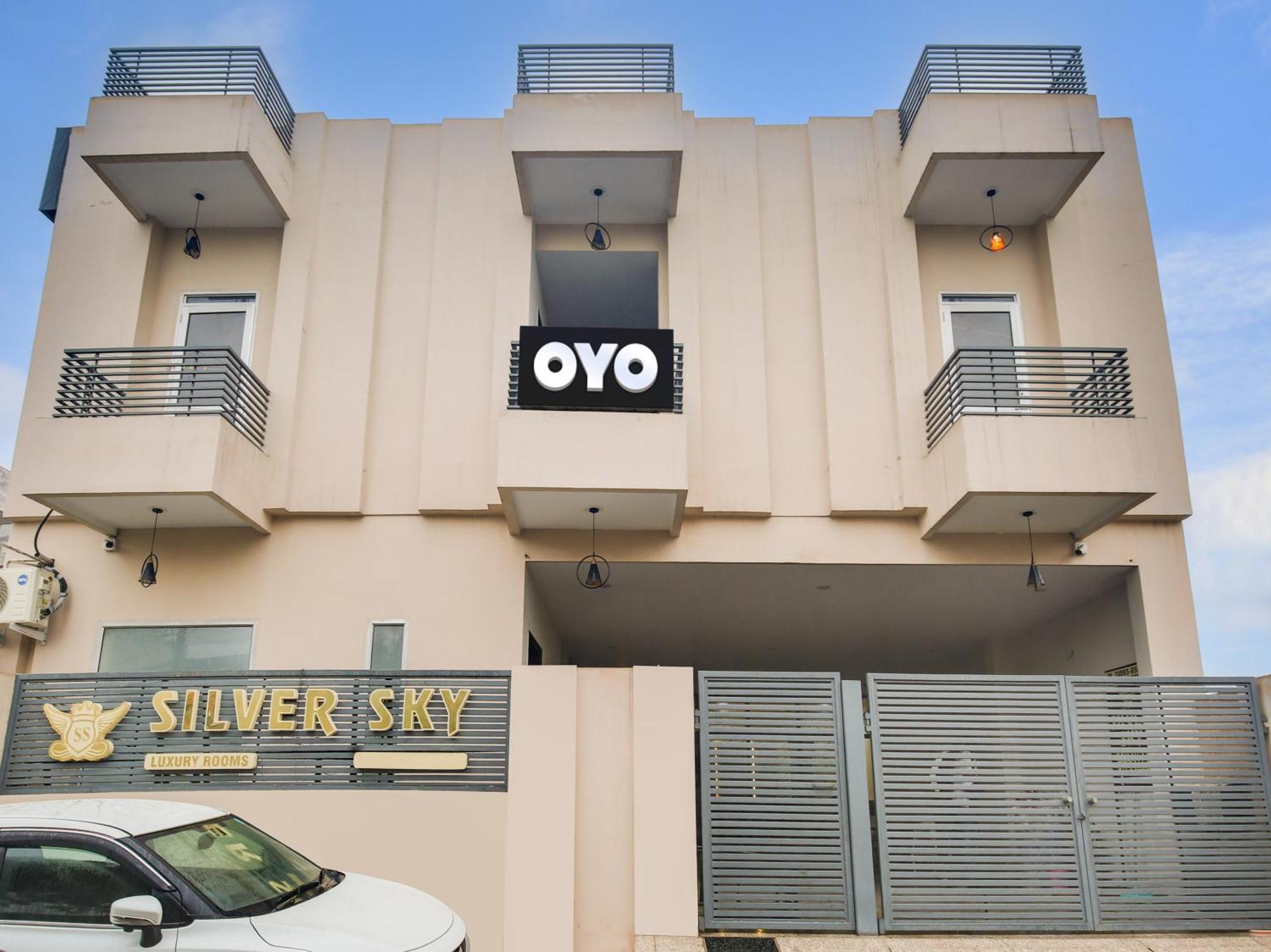 Hotel O Silver Sky Лудхиана Экстерьер фото
