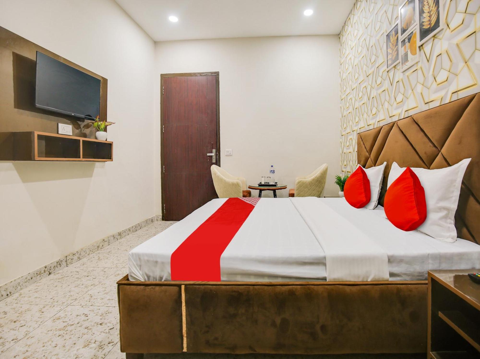 Hotel O Silver Sky Лудхиана Экстерьер фото
