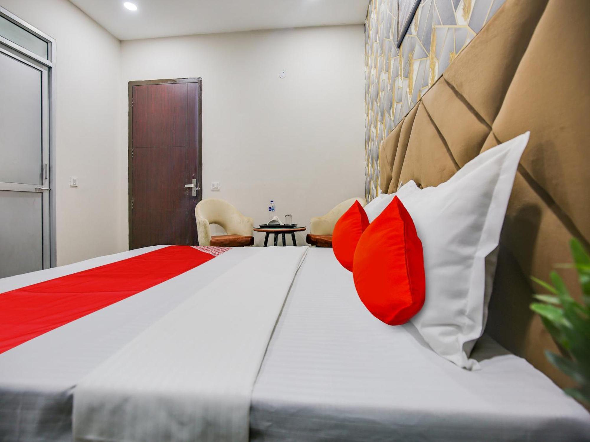 Hotel O Silver Sky Лудхиана Экстерьер фото